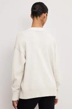 deep v knit sweater