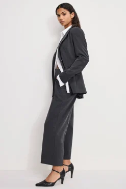 essential suiting pleated cropped trousers