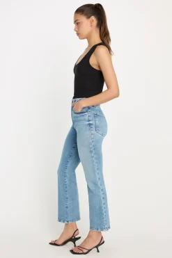 soft tech good legs crop mini boot jeans