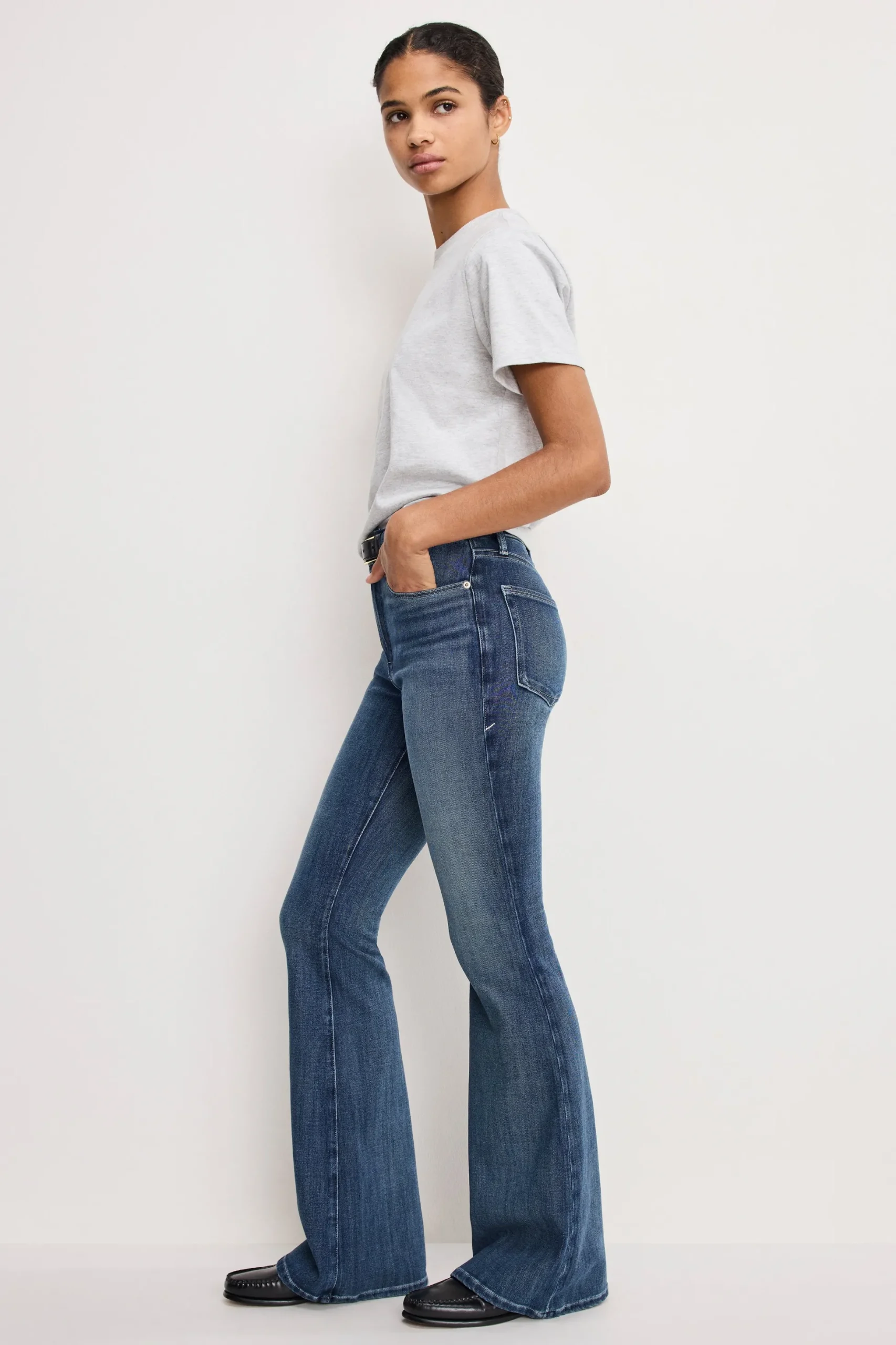 soft tech good legs flare jeans