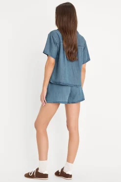 the denim pull on short