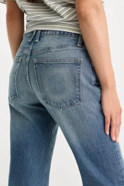 vintage straight jeans